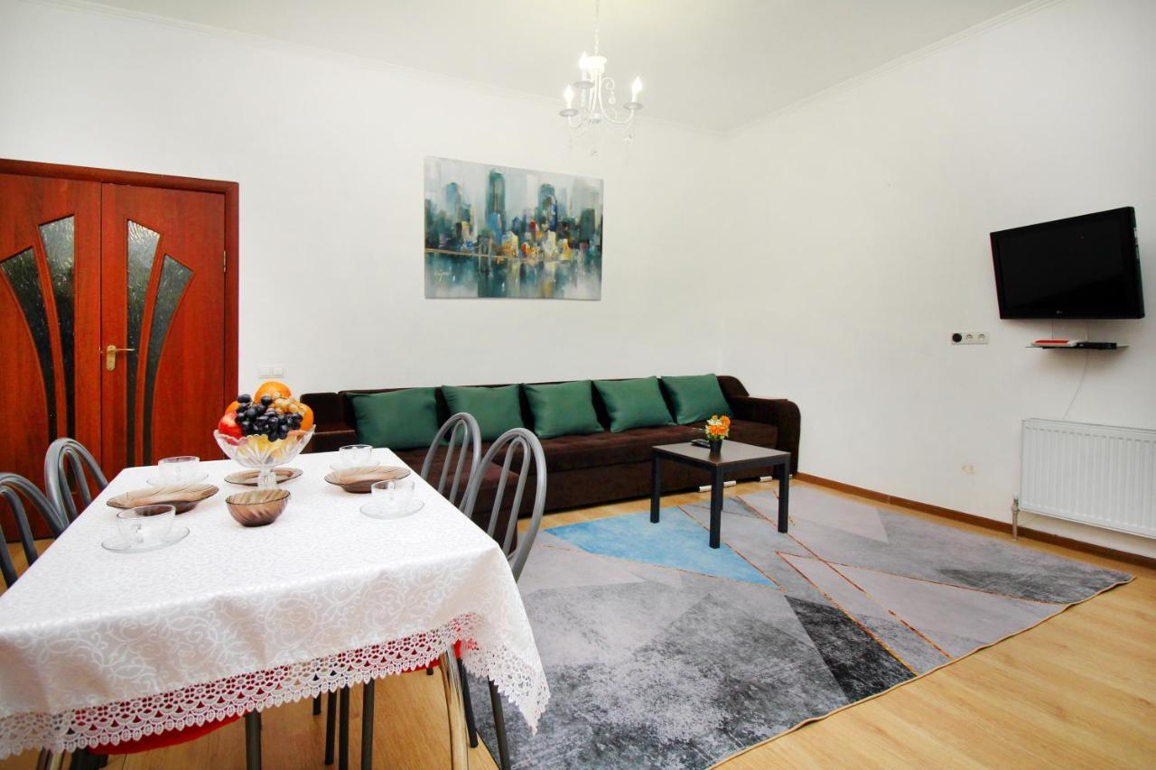 Уютные И Комфортные Квартиры В Жк Манхэттен Almaty Exterior foto